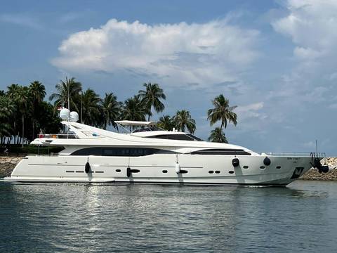 octave yacht rental singapore